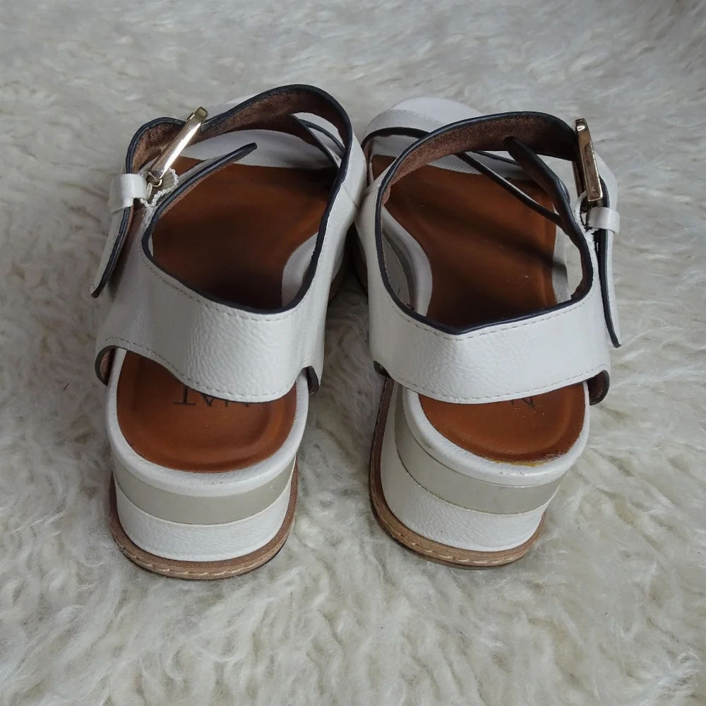 White Leather Platform Sandals Size 6.5 Women's - Picture 4 of 5